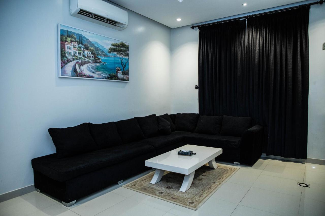 Zahrat Rozah By Quiet Rooms Ar Riyad Esterno foto